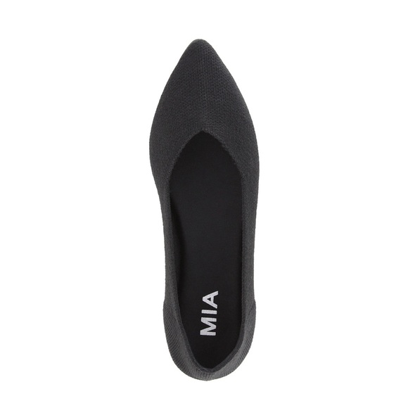 Nordstrom Shoes - MIA - Kerri Flats - Black